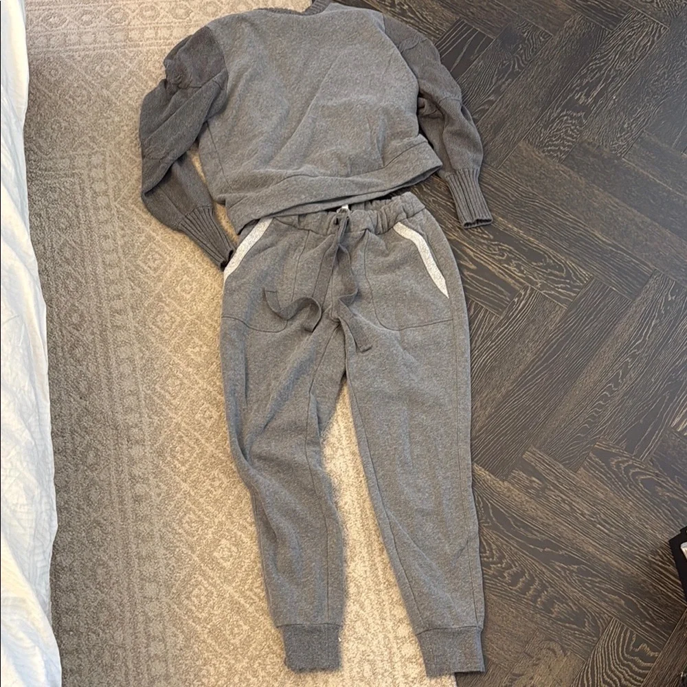 Splendid Jogger Set Small - Picture 6 of 6